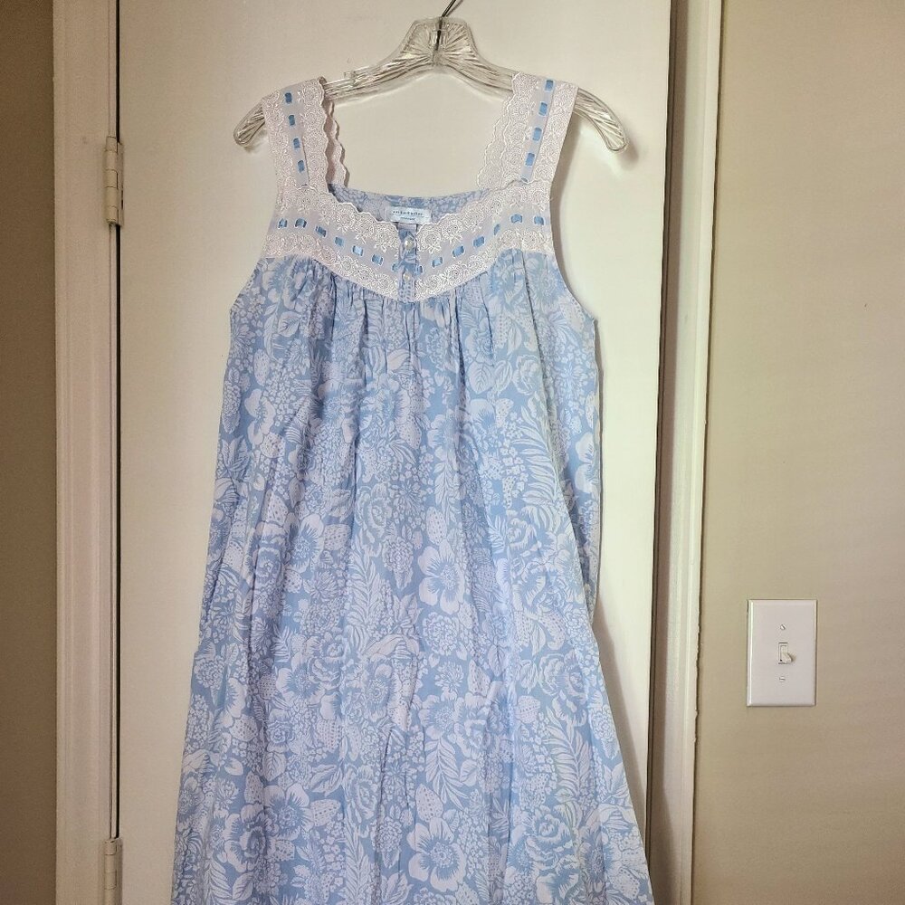 Erika Taylor Floral Sleeveless Nightgown - Size Small